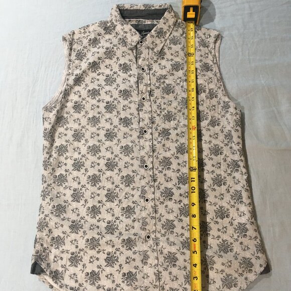 100% Cotton gray floral print sleeveless button front shirt "Dirty Laundry" - Picture 2 of 8